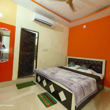 Hotel Shri Ram Bhavan Ayodhya Esterno foto