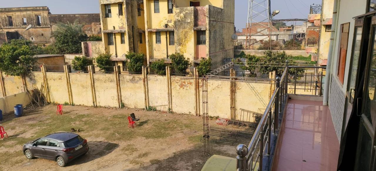 Hotel Shri Ram Bhavan Ayodhya Esterno foto