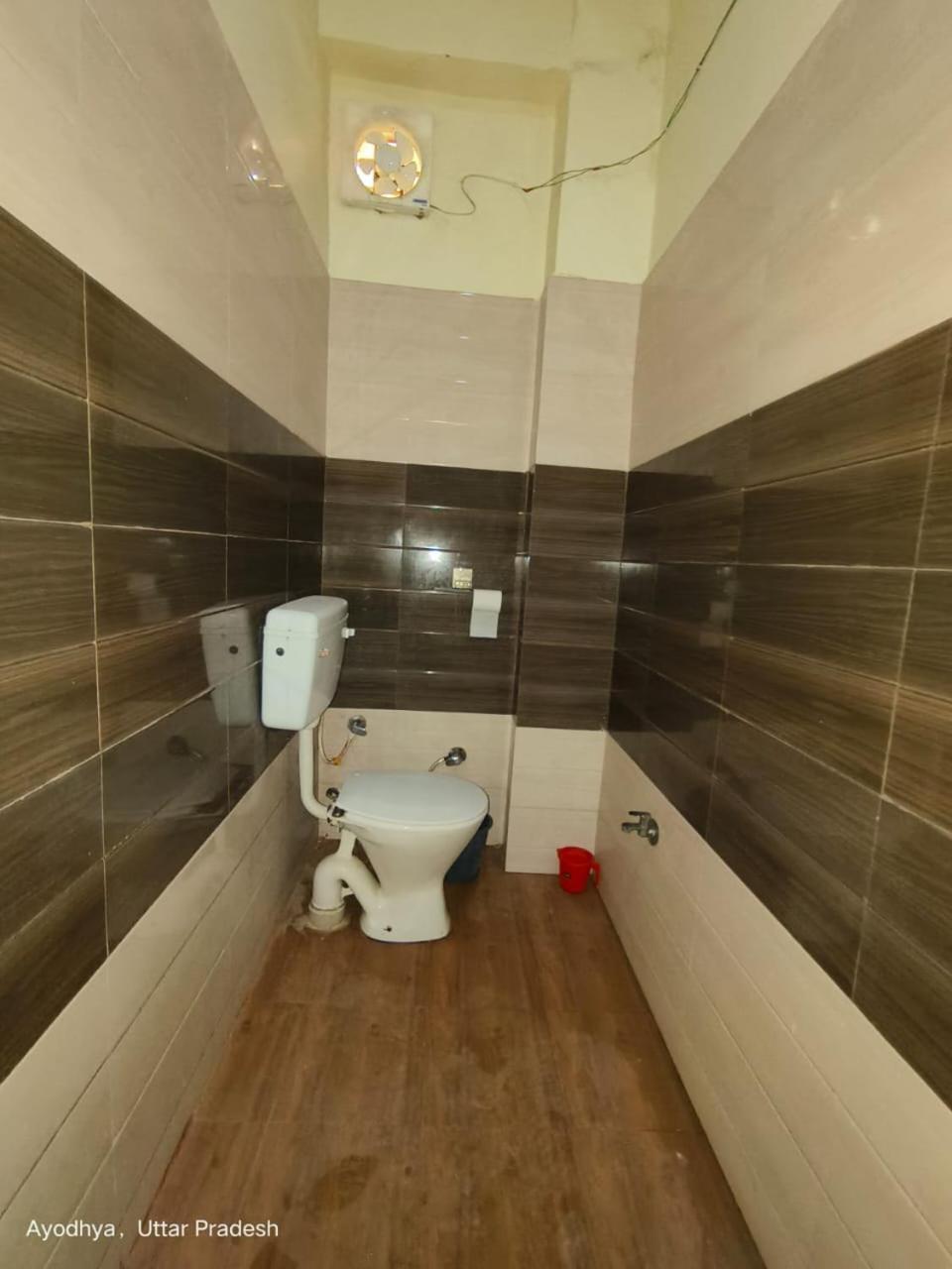 Hotel Shri Ram Bhavan Ayodhya Esterno foto