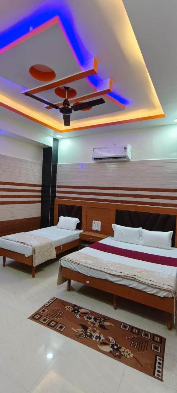 Hotel Shri Ram Bhavan Ayodhya Esterno foto